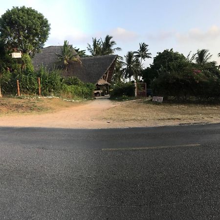 Travellers Inn Resort Malindi Kijiwetanga المظهر الخارجي الصورة